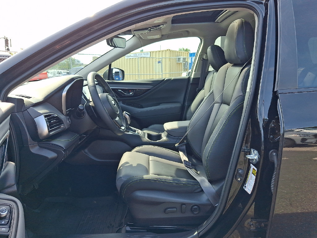 Used 2024 Subaru Outback Onyx Edition AWD/4WD image 13