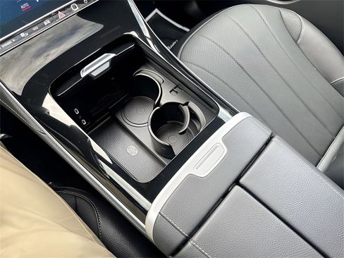 Certified 2025 Mercedes-Benz EQE 350+ 4MATIC SUV image 21