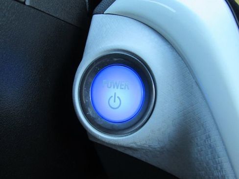 Used 2020 Chevrolet Bolt LT image 38