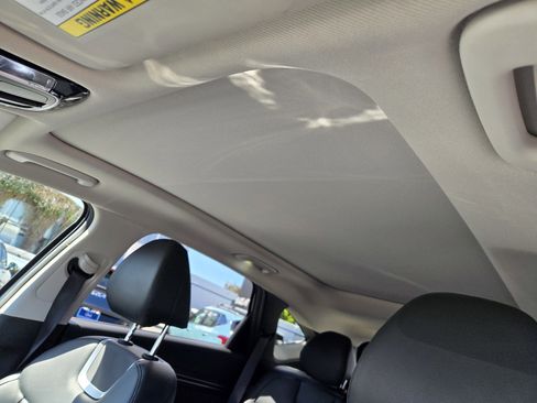 Used 2024 Hyundai Tucson Limited image 11