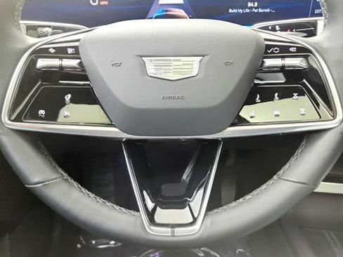 Used 2024 Cadillac Lyriq Luxury AWD/4WD image 56