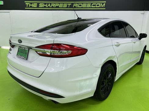 Used 2017 Ford Fusion S FWD image 9