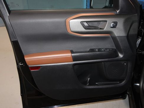 Used 2025 Ford Bronco Sport Outer Banks w/ Outer Banks Tech Package+ AWD/4WD image 5