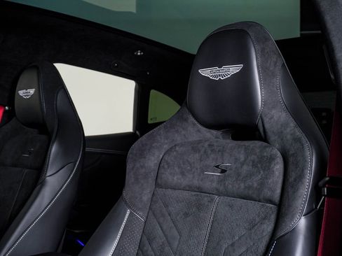 New 2026 Aston Martin DBX S image 22