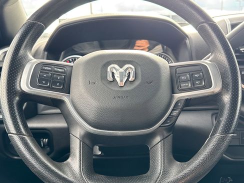 Used 2022 RAM 3500 Big Horn image 21