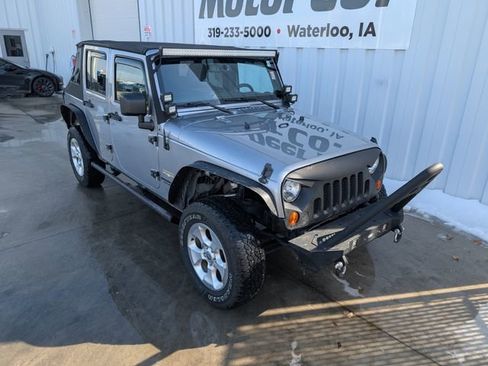 Used 2013 Jeep Wrangler Unlimited Sahara w/ Trailer Tow Group image 7