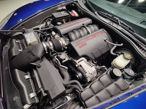 Used 2007 Chevrolet Corvette Convertible w/ Preferred Equipment Group image 4