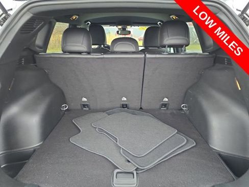 Certified 2024 Jeep Compass Latitude image 8