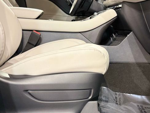 New 2026 Lincoln Aviator AWD image 64