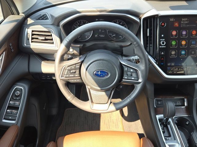 Certified 2025 Subaru Ascent Touring AWD/4WD image 3