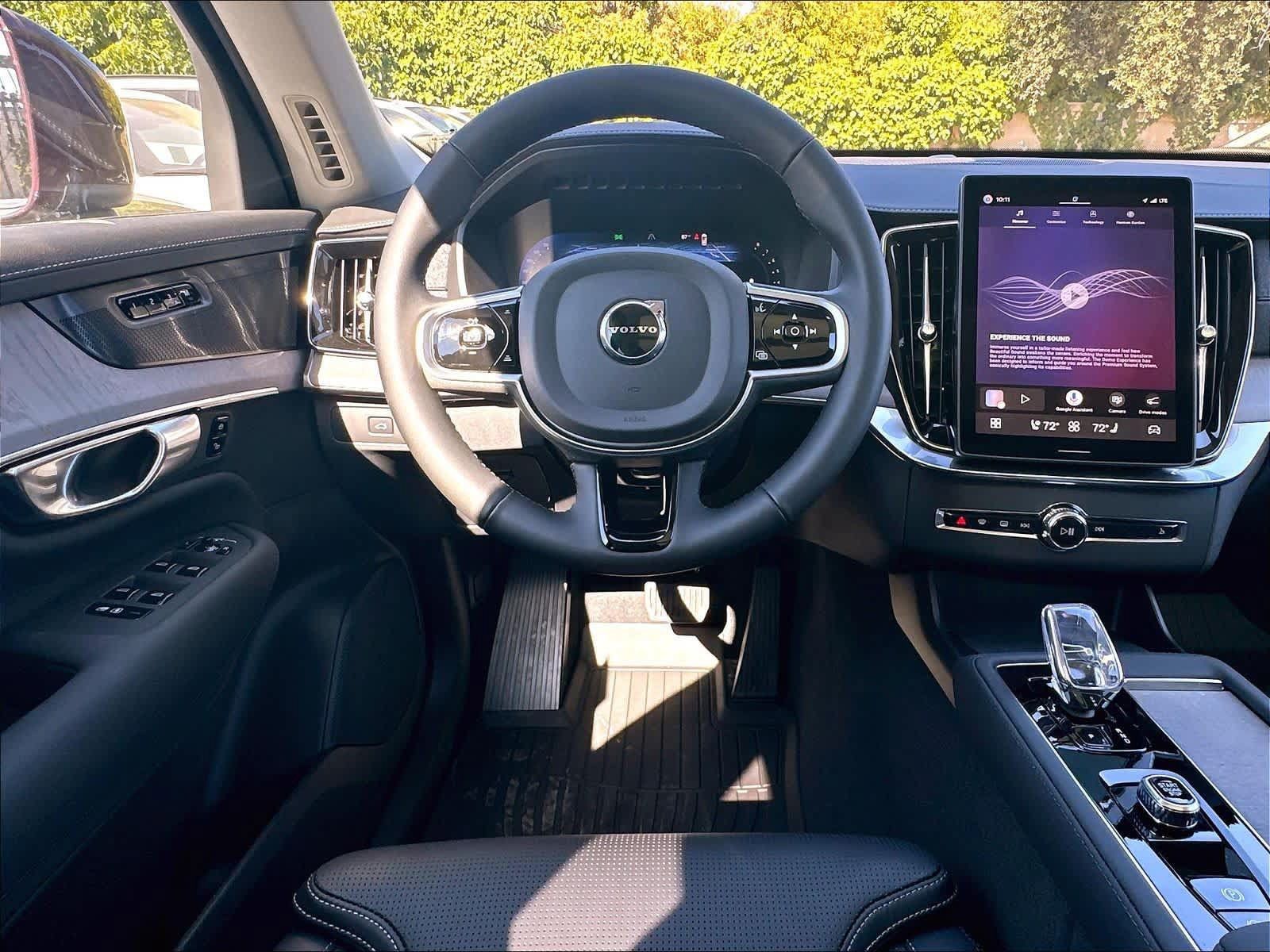 New 2026 Volvo XC90 B5 Ultra w/ Protection Package AWD/4WD image 15
