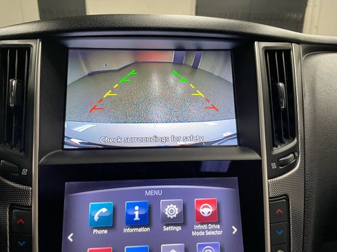 Used 2017 INFINITI Q50 2.0t w/ Moonroof Package image 19