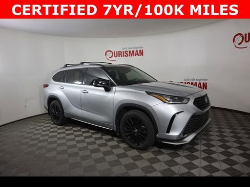 Used 2023 Toyota Highlander XSE FWD image 11