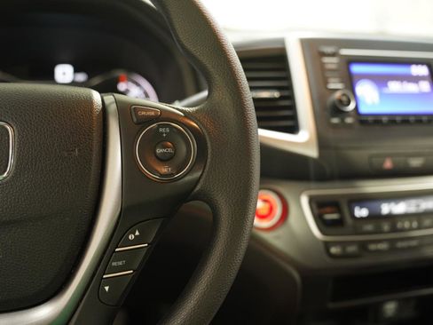 Used 2019 Honda Ridgeline Sport image 16