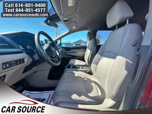 Used 2022 Honda Odyssey EX image 11