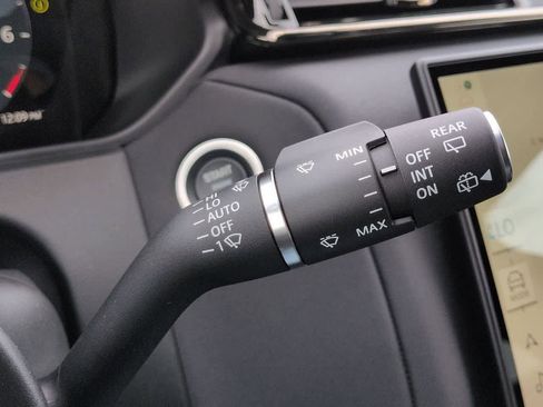 New 2026 Land Rover Range Rover Velar Dynamic SE AWD/4WD image 26