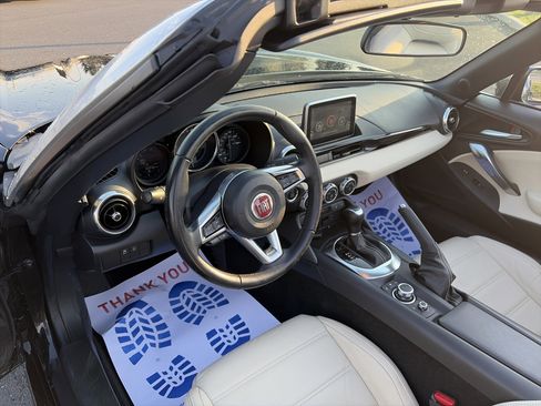Used 2019 FIAT 124 Spider Lusso image 18