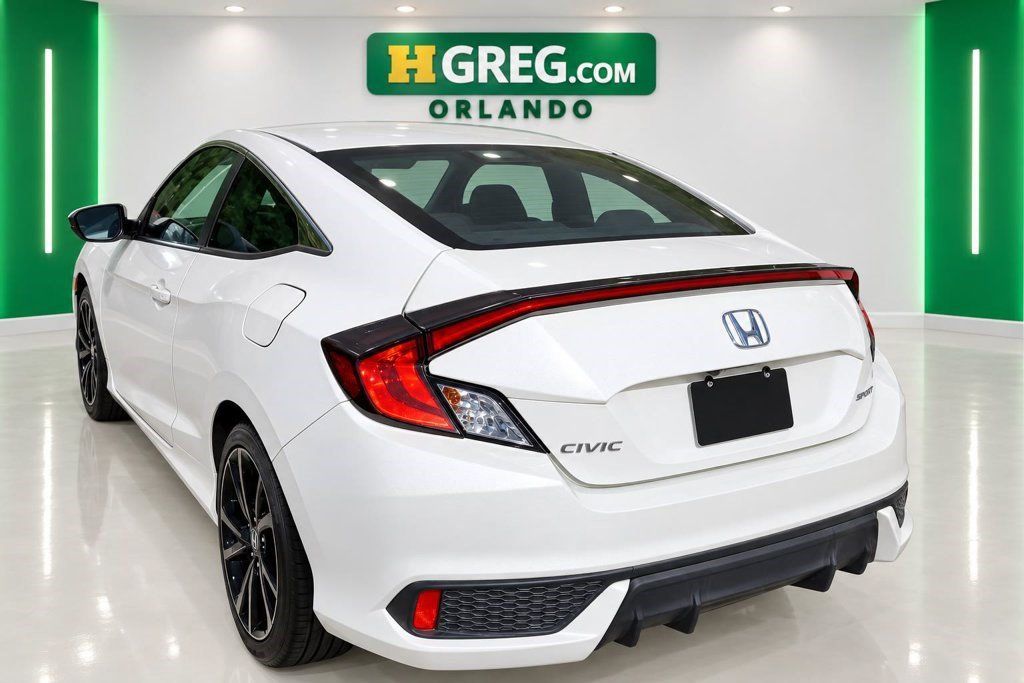 Used 2019 Honda Civic Sport image 2