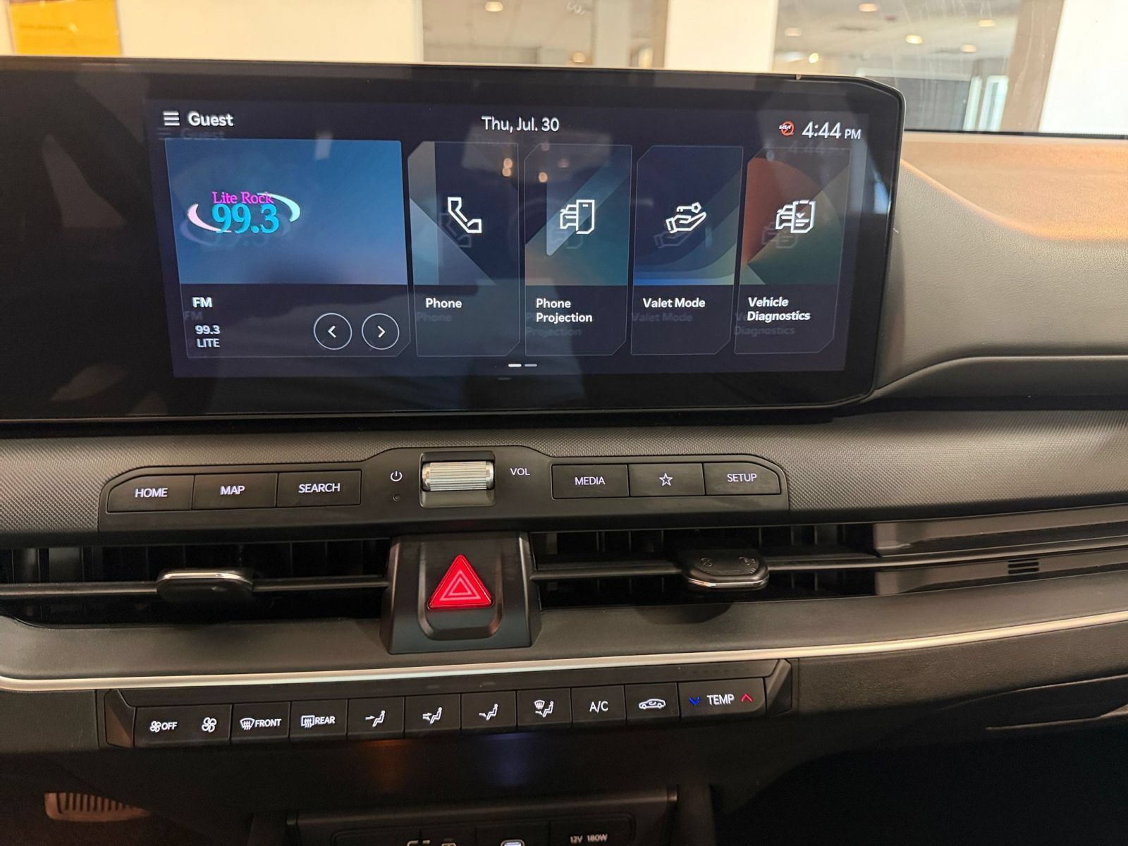 Used 2025 Kia K4 FWD image 19