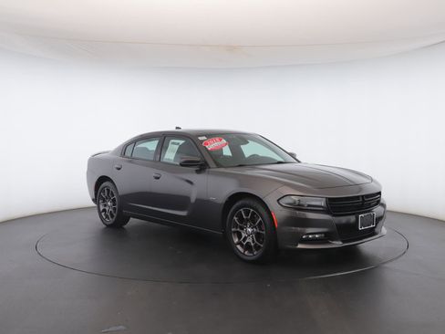 Used 2018 Dodge Charger GT image 35