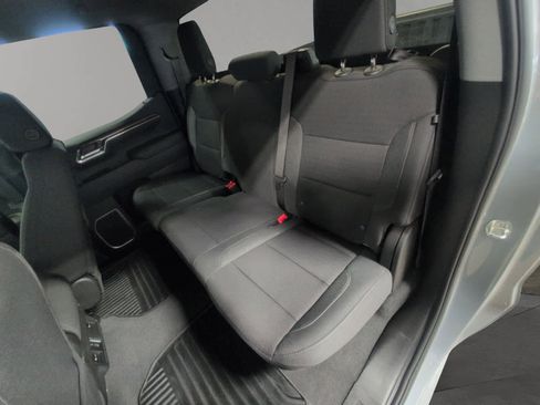 Used 2024 Chevrolet Silverado 1500 LT image 13