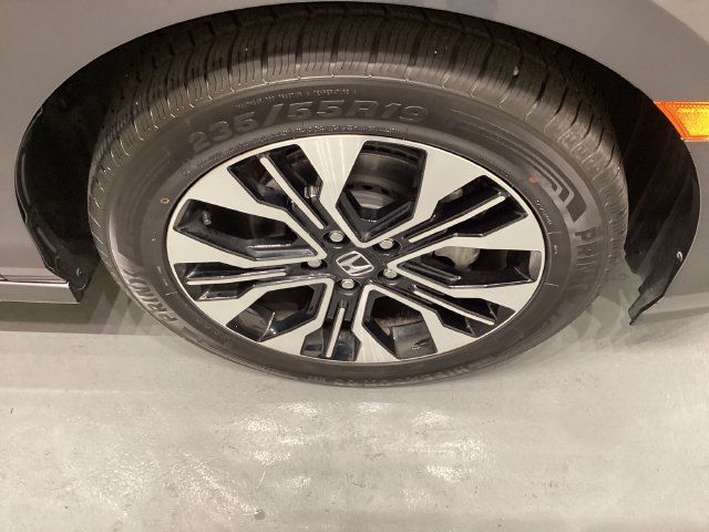 Certified 2025 Honda Odyssey Elite image 30