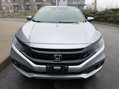 Used 2019 Honda Civic Sport image 10