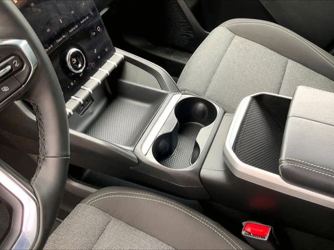 Used 2026 GMC Terrain Elevation image 17