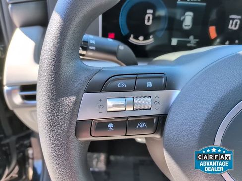 Certified 2025 Hyundai Tucson SEL AWD/4WD image 16