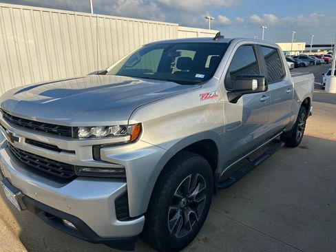 Used 2019 Chevrolet Silverado 1500 RST AWD/4WD image 14