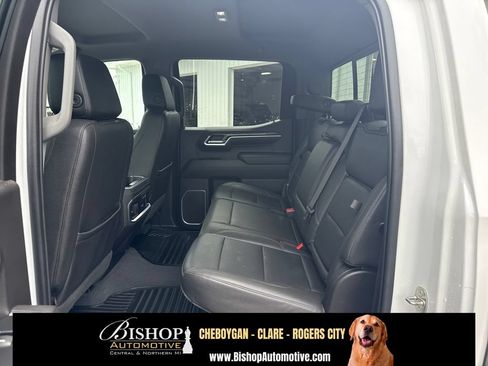 Used 2022 Chevrolet Silverado 1500 LTZ AWD/4WD image 16