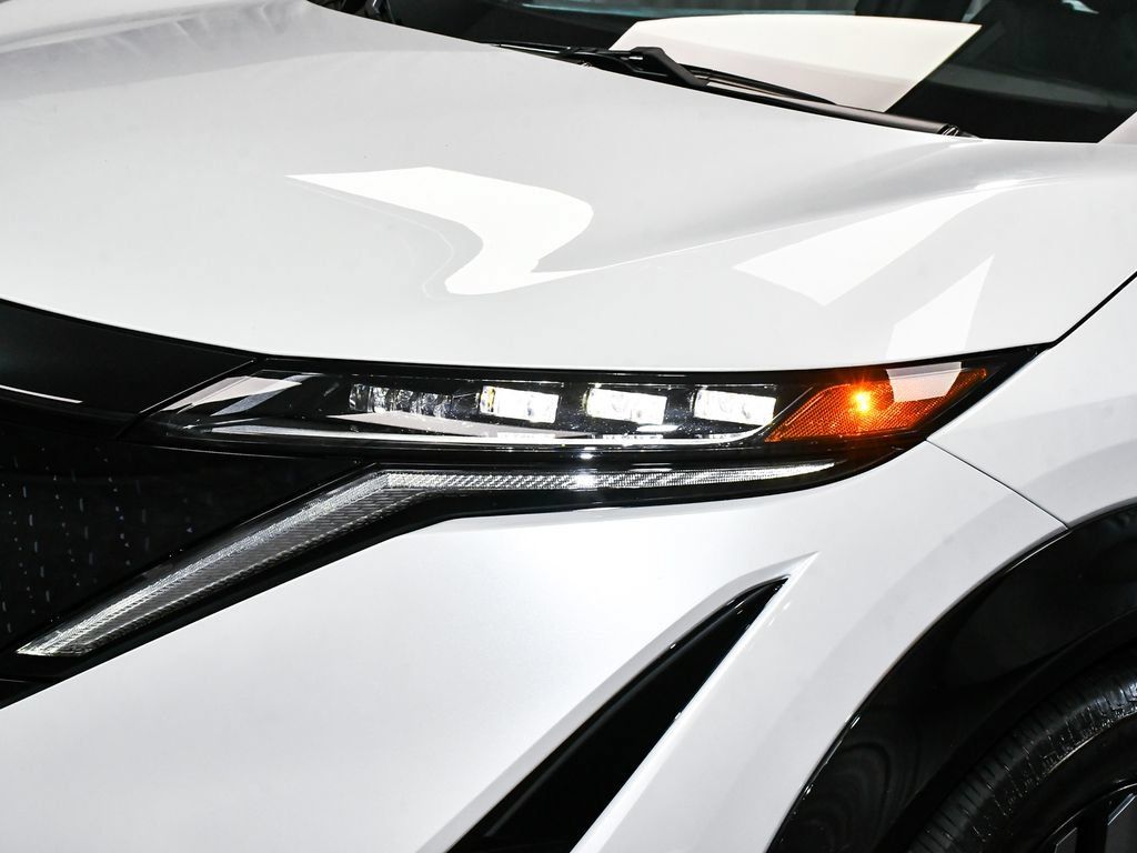 Used 2024 Nissan Ariya AWD image 69