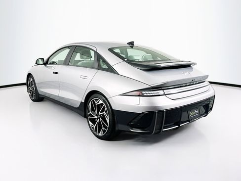 Used 2024 Hyundai Ioniq 6 SEL image 5