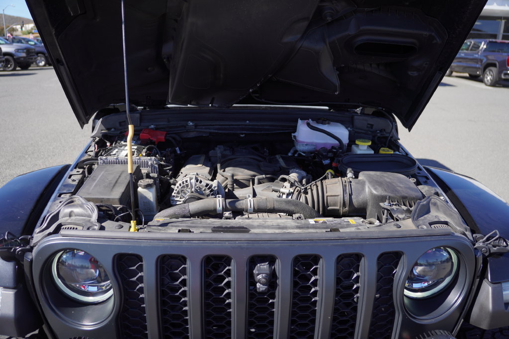 Used 2023 Jeep Wrangler Unlimited Rubicon 392 w/ Xtreme Recon 35" Tire Package AWD/4WD image 8