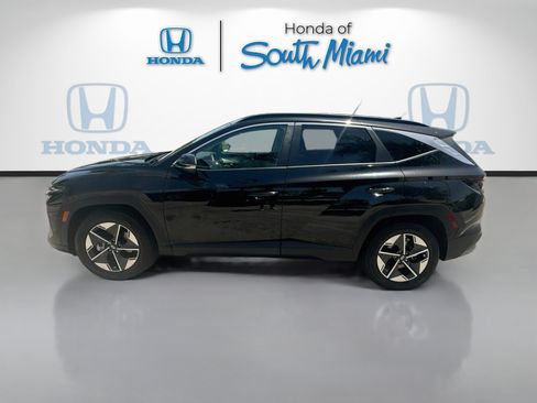 Used 2025 Hyundai Tucson SEL FWD image 4