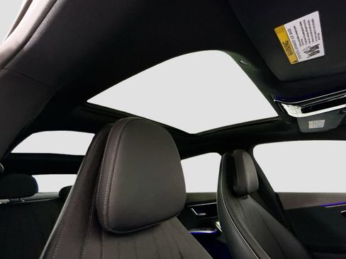 Certified 2023 Mercedes-Benz EQE 500 4MATIC Sedan image 18