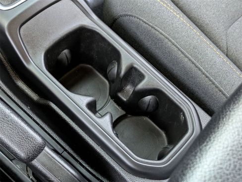 Used 2024 Jeep Wrangler Sport S image 19