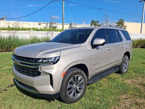 Used 2021 Chevrolet Tahoe LT RWD image 2