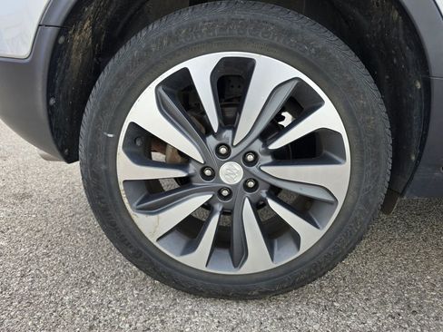 Used 2018 Buick Encore Preferred image 9