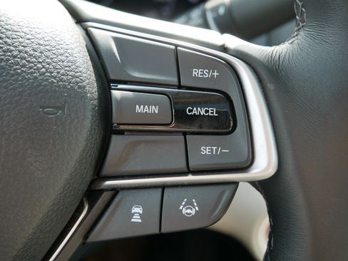 Used 2019 Honda Accord EX-L image 30