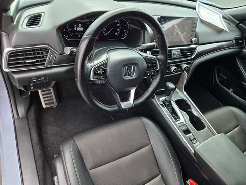 Used 2022 Honda Accord Sport image 13