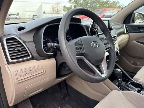 Used 2019 Hyundai Tucson SEL image 23