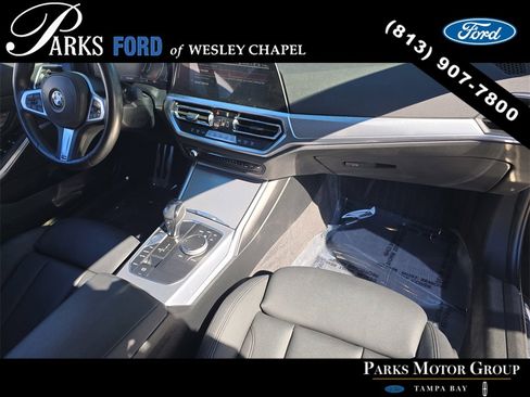 Used 2019 BMW 330i 330i w/ M Sport Package image 9