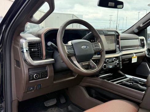 New 2026 Ford F250 King Ranch w/ Chrome Package AWD/4WD image 4