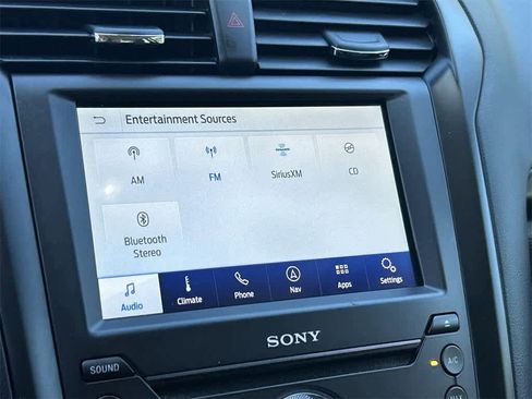 Used 2020 Ford Fusion Energi Titanium image 27