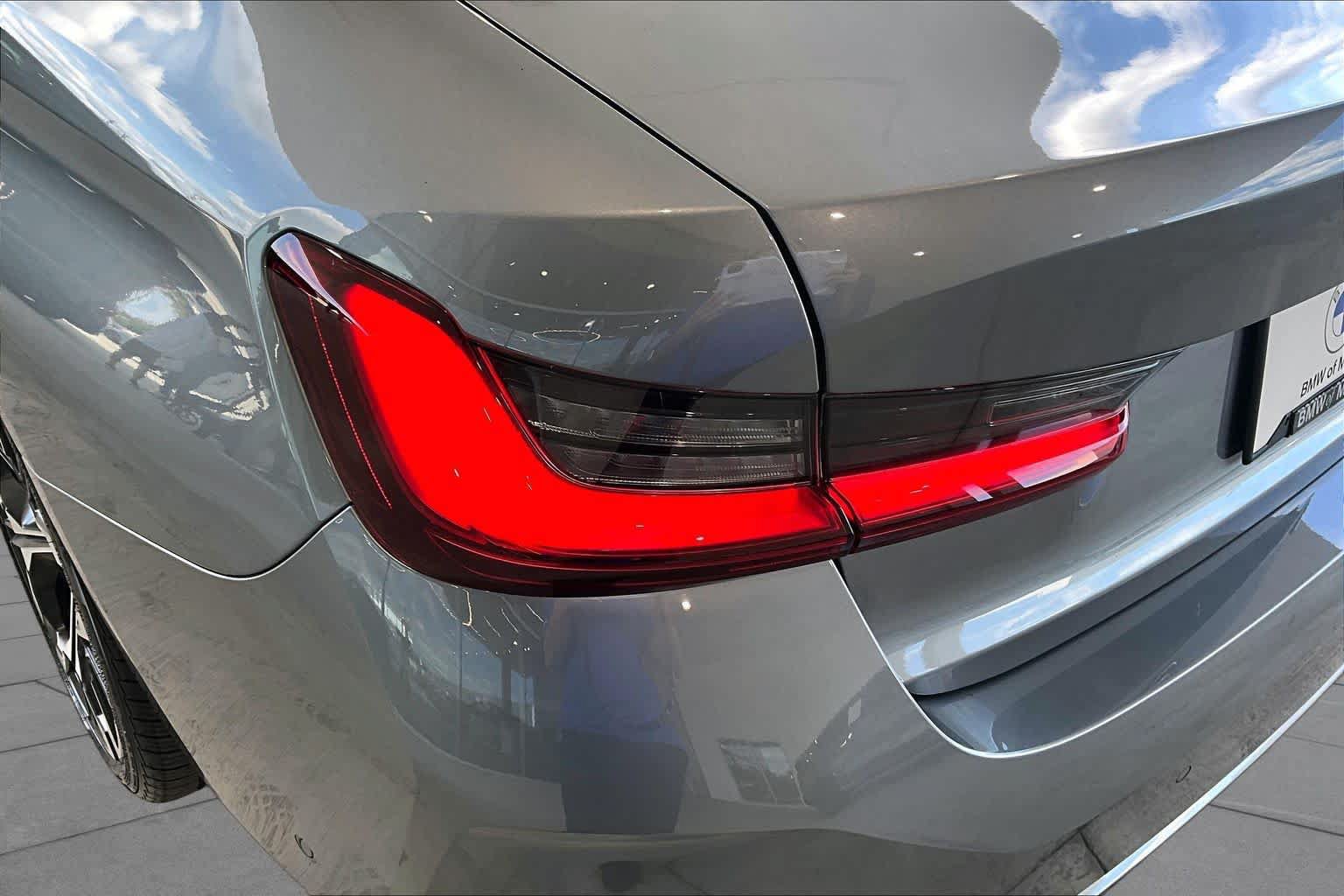 Used 2026 BMW 330i Sedan RWD image 27