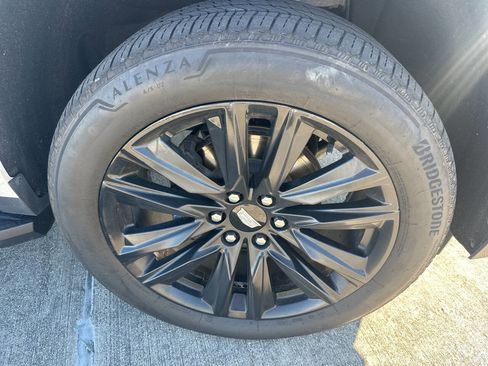 Used 2021 Cadillac Escalade Sport Platinum image 13