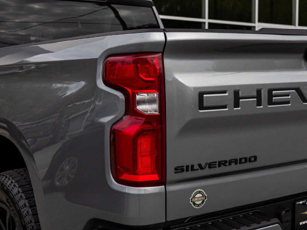 Used 2024 Chevrolet Silverado 1500 RST w/ Protection Package AWD/4WD image 36