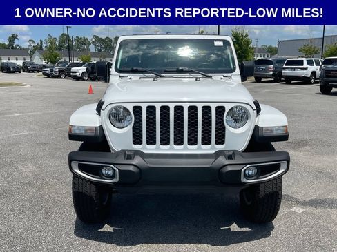 Used 2021 Jeep Gladiator Sport AWD/4WD image 6