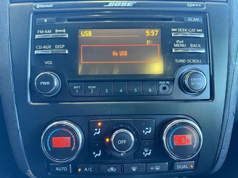 Used 2012 Nissan Altima 2.5 SL w/ 2.5SL Pkg image 17